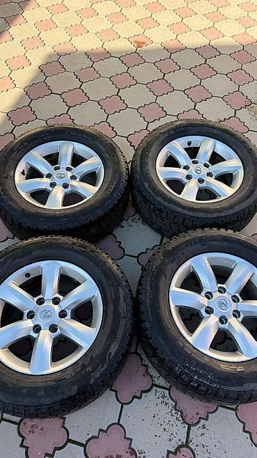 low ll: Колеса в сборе 285 / 60 / R 18, Зима, Б/у, Комплект, Внедорожные (АТ/МТ), Литые, отверстий - 6 — 1