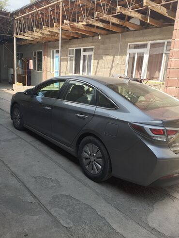 авто в рассрочку без первоначального взноса: Hyundai Sonata: 2017 г., 2 л, Автомат, Гибрид, Седан