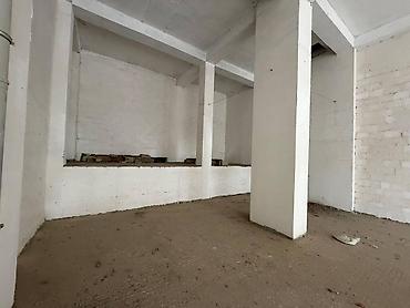 ecemide obyekt: İcarəyə verilir obyekt 100 m², Ağ şəhər q. 3 000 AZN/ay 100 m² Sahə — 5