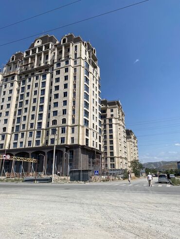 квартира с подселением для семейных: 2 комнаты, 80 м², Элитка, 1 этаж, ПСО (под самоотделку)
