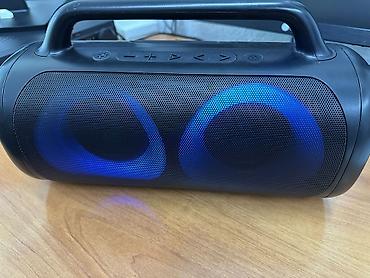 rant ace: Звуковая колонка Fiero Blackline Huge FR560 позволяет прослушивать — 3