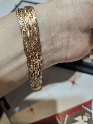 Boyunbağılar: Qızılı rəngli çoxsıralı zəncir/kolye - Material: metal ərintisi — 9