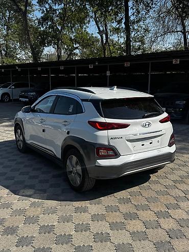 byd e1: Hyundai Kona: 2020 г., Автомат, Электромобиль, Кроссовер — 3