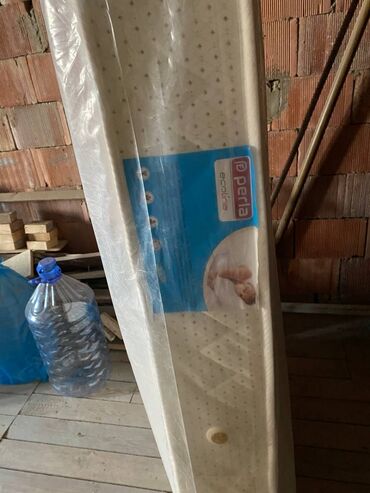 Mətbəx mebeli: Sadə matras, Bir nəfərlik