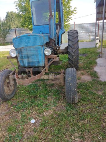 500 manata masinlar: Traktor 1980 il, motor 3.9 l, İşlənmiş