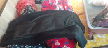 продаю в связи переездом: Калын шымдар ичи начос 12 13 14 жашга туура келет кышгыга 2шт