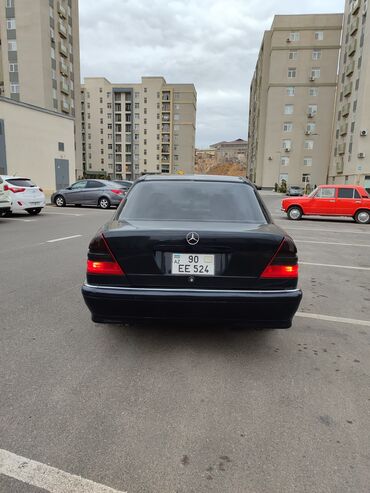 rusiyada kamaz satisi: Mercedes-Benz C 180: 1.8 l | 1995 il Sedan