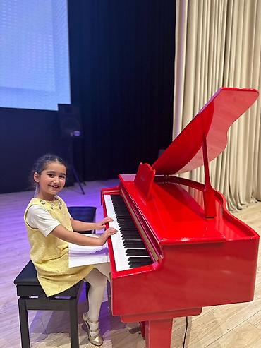 dərs: Piano dersleri.Fortepiano müəllimi.Tədbirlərə və açılışlara dəvət — 5