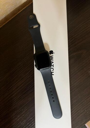 pixel бишкек: Продаю часы Apple watch SE тёмно синего цвета 40 мм.Полный
