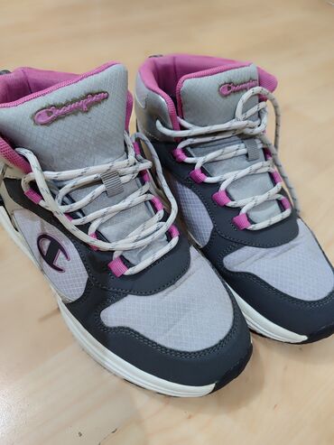 Patike: Champion patike za decu – visoki model - Brend: Champion (logo na — 3