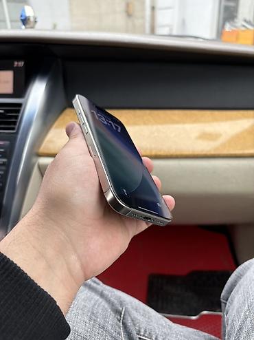 Apple iPhone: IPhone 16 Pro, 256 GB, Natural Titanium, Sənədlərlə — 3