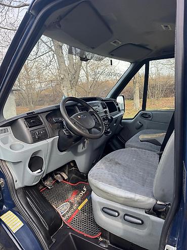 teker 17 type 0: Ford Transit: 2.4 l | 2010 il Van/Minivan — 4