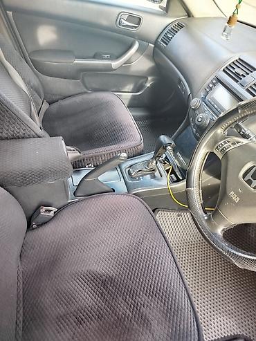 Honda: Honda Accord: 2005 г., 2.4 л, Типтроник, Бензин, Универсал — 10