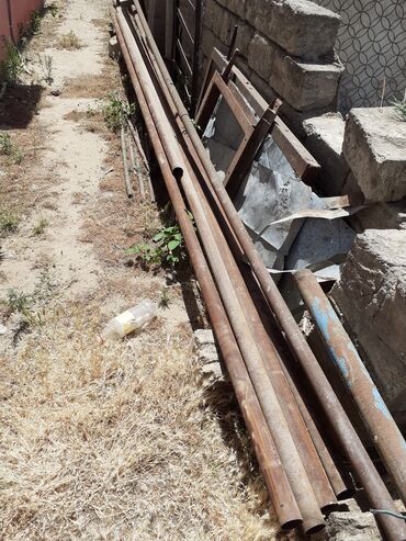 qaz turbasinin qiymeti v Azərbaycan | Borular: 2 duyme qaz turbasi olub savetden qala qalin turbadi 30 metredi