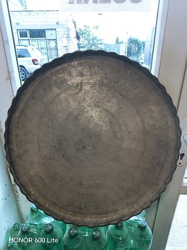 bosqab: Böyük ölçülü dairəvi mis/bakır sinı. - Material: qalın metal (ənənəvi — 2