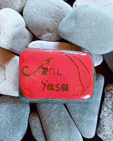 bujuteriya alemi: Əl işi breloklar. Təbii çay daşlarından hazırlanır lalafo.az -da bujuteriya alemi: Əl işi breloklar. Təbii çay daşlarından hazırlanır