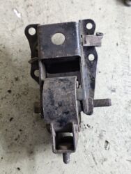 Подушки мотора: Подушка мотора Mazda 1997 г., Б/у, Оригинал, Германия — 5