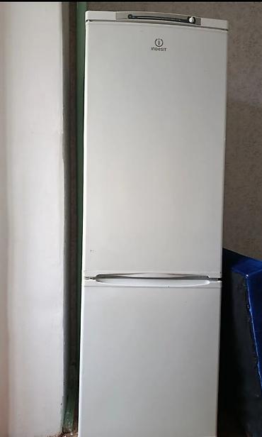 ipad mini 6: Indesit iki bölməli soyuducu. buzxanasi ela vəziyyətdədir o biri — 1