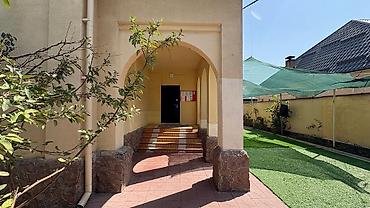 Продажа коттеджей и домов: 🏢 Продаётся коммерческое помещение — 248 м² 📐 Участок — 4,4 сотки — 6