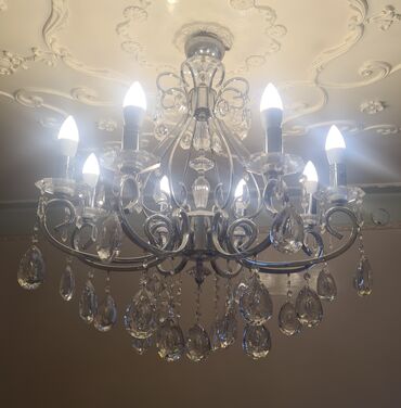 list: Çılçıraq, 8 lampa, Metal