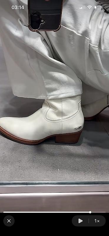 угги на платформе: Bunnardan kimdese varsa zehmet olmasa yazsin. Razmer:42 For men — 3