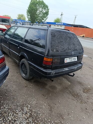 Volkswagen: Volkswagen : 1991 г., 1.8 л, Механика, Бензин, Универсал at lalafo.kg Volkswagen: Volkswagen : 1991 г., 1.8 л, Механика, Бензин, Универсал