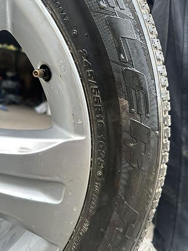 Шины и диски: Литой диск Toyota с шиной 245/55 R19 — 2
