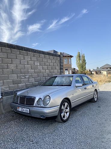 e500 124: Mercedes-Benz C-Class: 1995 г., 3.2 л — 3