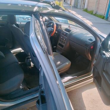 Opel: Opel Astra: 2003 г., 1.6 л, Механика, Бензин, Универсал