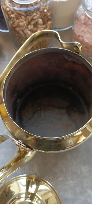 Çaydanlar: İşlənmiş, rəng - Qızılı, Çaydan, 3-dən çox l, Rusiya — 9