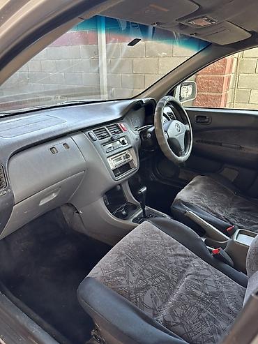 Honda: Honda HR-V: 2000 г., 1.6 л, Вариатор, Бензин, Универсал — 5