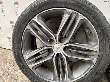 24545: Колесо в сборе: летняя шина Kumho + литой диск - Размер шины: 245/45 — 4