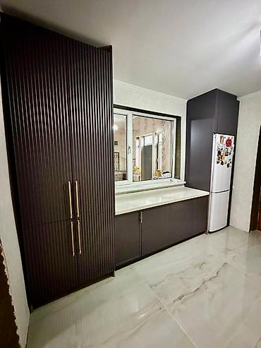 Продажа коттеджей и домов: ПРОДАЕТСЯ ДОМ🏡 В ж/м Учкун, по улице Шабдан Баатыра, на первой линии — 7