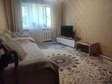 снять квартиру в заре: 3 комнаты, 58 м², 104 серия, 1 этаж, Евроремонт