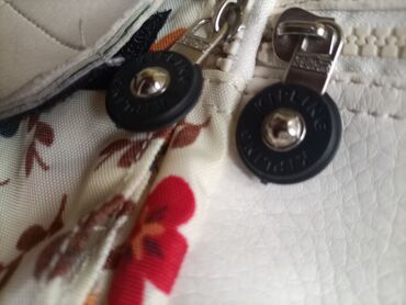 Torbe: Kipling original odlično organizirana 1500 din — 10