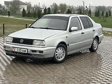 12 t: Volkswagen Vento: 1994 г., 1.8 л, Механика, Бензин, Седан — 8
