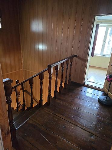 Продажа коттеджей и домов: 6 комнат и более, 230 м², 5 соток, Бишкек, 110 квартал Собственник — 20