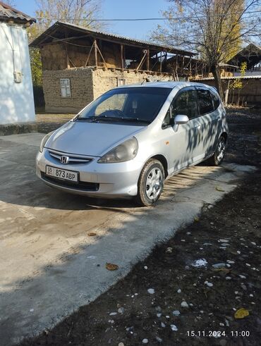 Honda: Honda Fit: 2002 г., 1.3 л, Вариатор, Бензин, Хэтчбэк