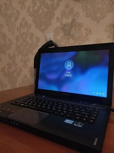 экран нетбука в Кыргызстан | Ноутбуки и нетбуки: Lenovo Y480, Intel Core i5, 6 ГБ ОЗУ, 14 "
