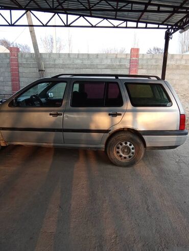 крыло нексия 2: Volkswagen Golf: 1993 г., 1.8 л, Механика, Бензин, Универсал