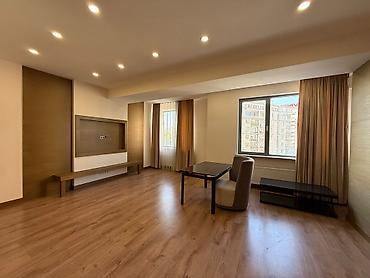 2 комнаты, 90 м², 8 мкр Элитка, 4 этаж, Косметический ремонт