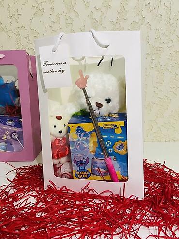 Подарки и сувениры: Подарочные наборы в прозрачных пакетах-коробках. Вариант 1 — 3