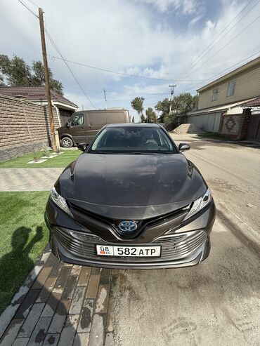 зарядная станция для электромобилей цена: Toyota Camry: 2019 г., 2.5 л, Вариатор, Гибрид, Седан