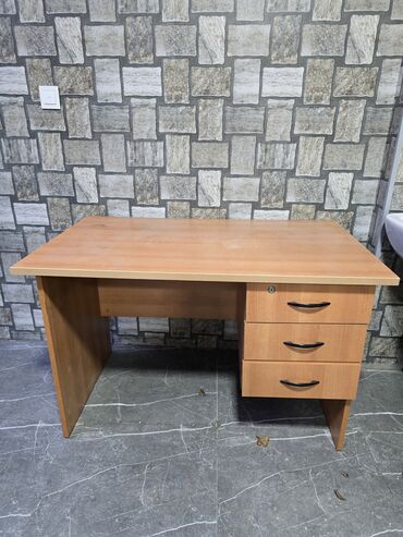 Digər biznes avadanlığı: Ofis salon avadanliqlari — 11