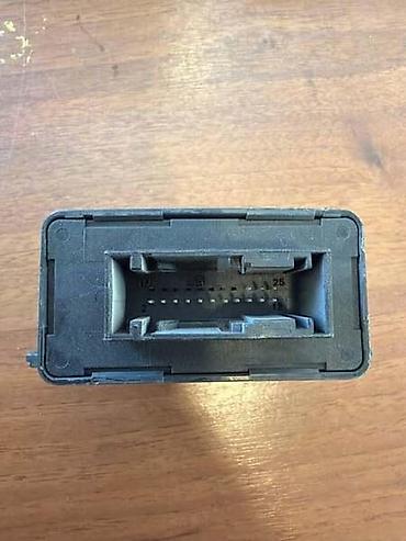 cb6 dijagnostika: MODUL ZA NIVELACIJU FAROVA ZA VOLKSWAGEN GOLF 7, TOUAREG - 7P6907357D — 2