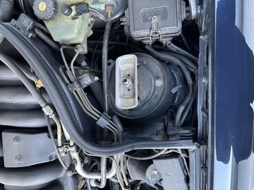 Mercedes-Benz: Mercedes-Benz E-Class: 1993 г., 2.8 л, Автомат, Бензин, Седан — 5