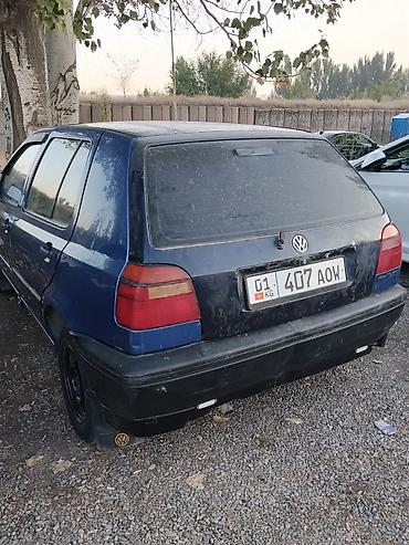 электрик машына: Volkswagen Golf: 1995 г., 1.4 л, Кол менен иштөөчү, Бензин, Хетчбек — 3