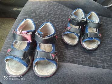 Детский мир: Продаю детские сандали фирмы tom mik. Одевались несколько месяцев в