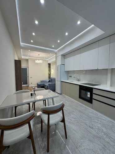 Продажа квартир: 3 комнаты, 79 м², Элитка, 13 этаж, ПСО (под самоотделку)