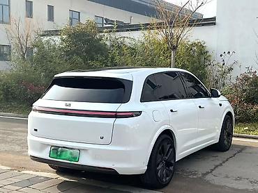 Lixiang: Lixiang L7: 2023 г., 1.5 л, Автомат, Электромобиль, Кроссовер — 4